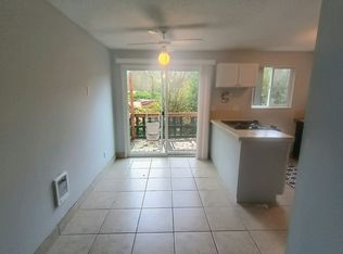 236 Pearl St APT 4, Oregon City, OR 97045