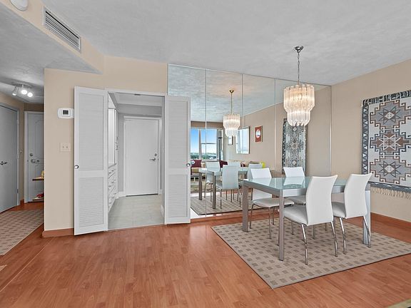 4th image of 3300 NE 36th Street #902