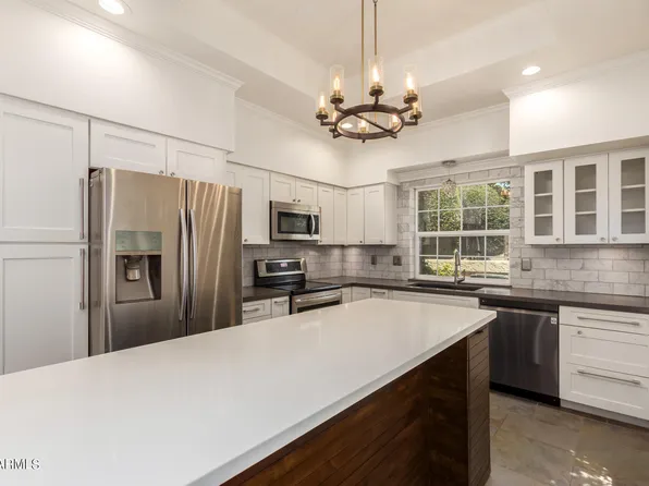 2037 W NAVARRO Avenue, Mesa, AZ 85202