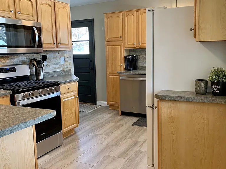 5128 Richmond Dr — Photo 5