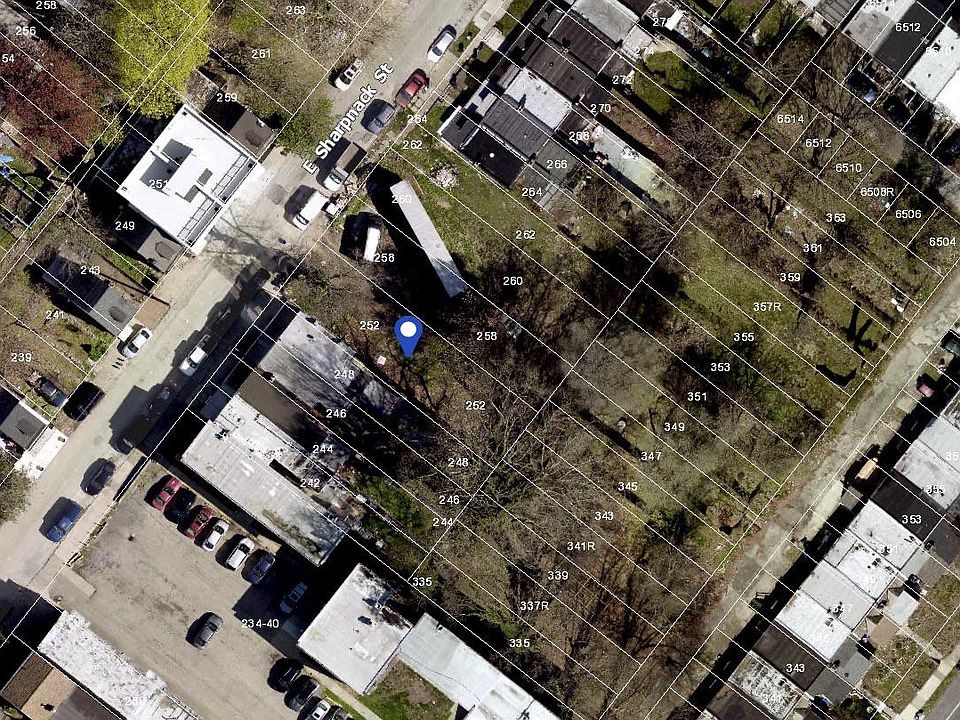 2nd image of 252 E Sharpnack St