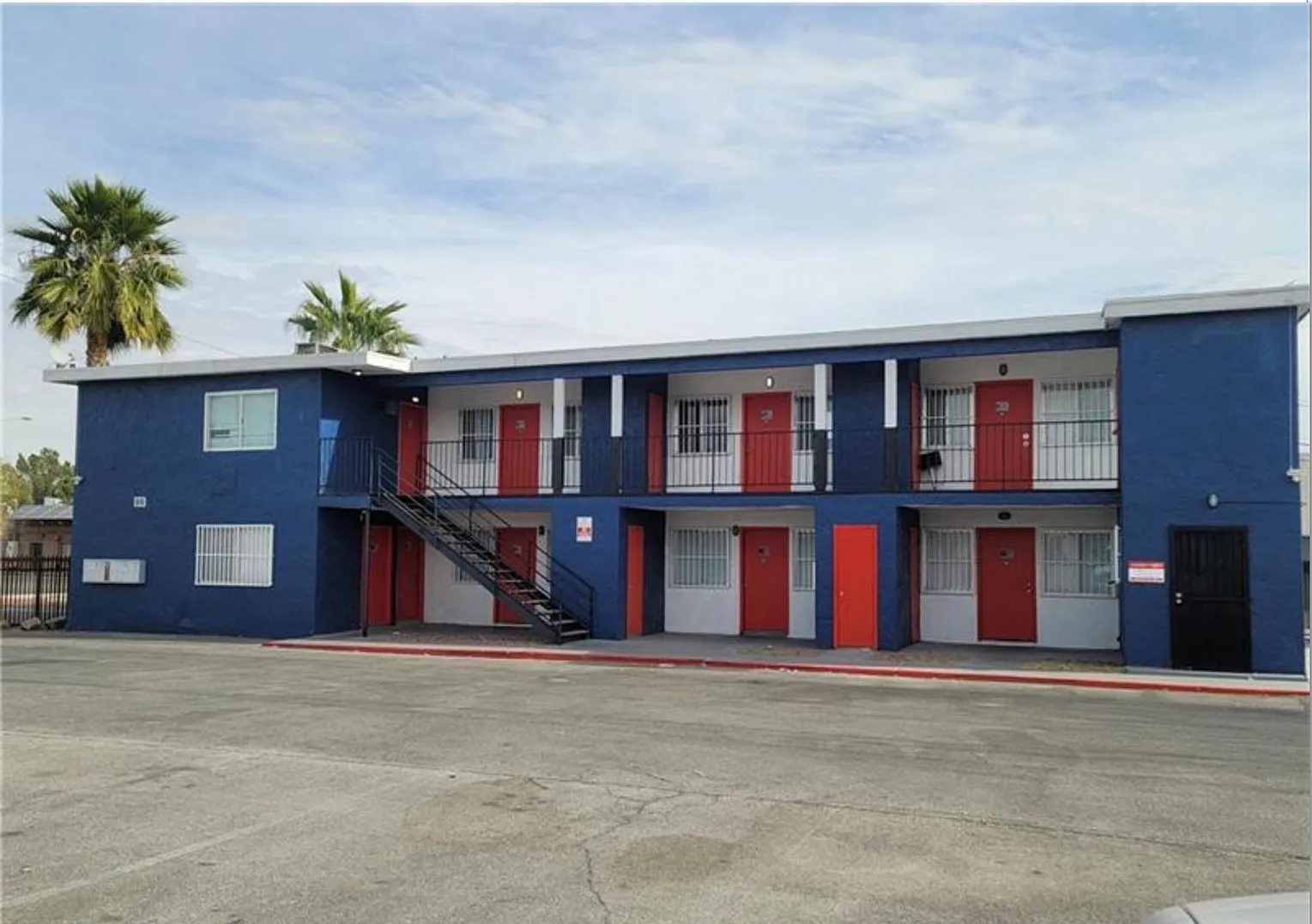 1417 E Cartier Ave — Photo 1