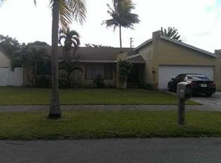 13710 SW 111th St, Miami, FL 33186