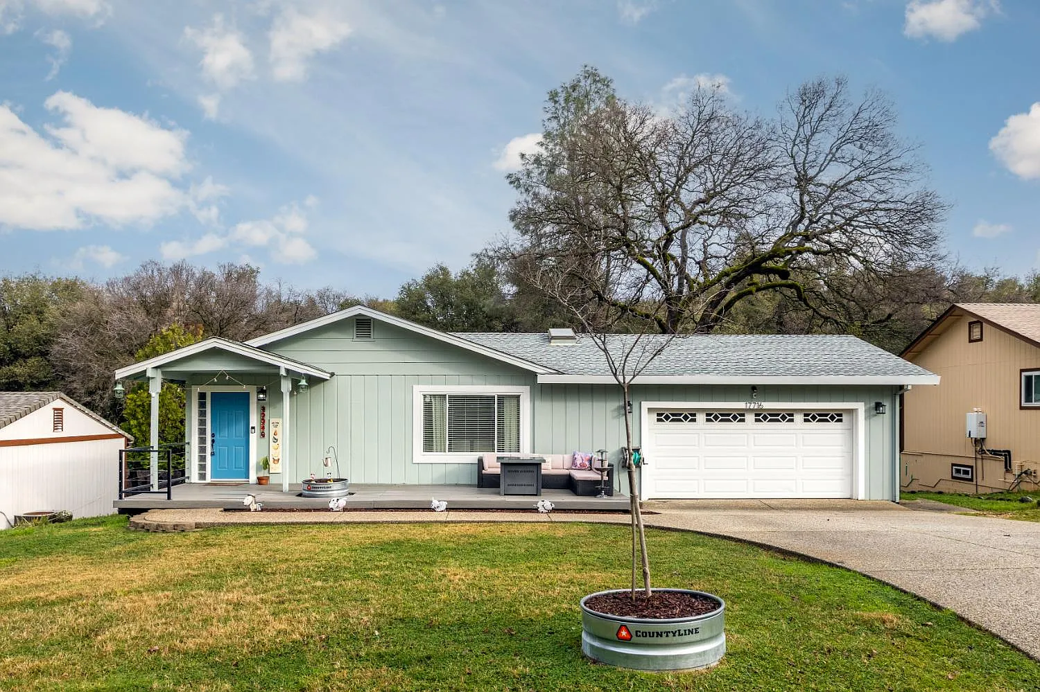 17716 Silver Pine Dr photo 1