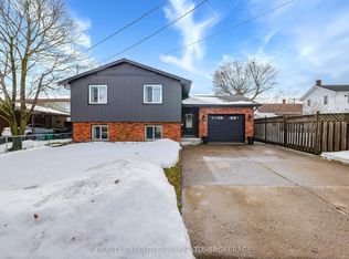 363 Emerick Ave, Fort Erie, ON L2A2W8