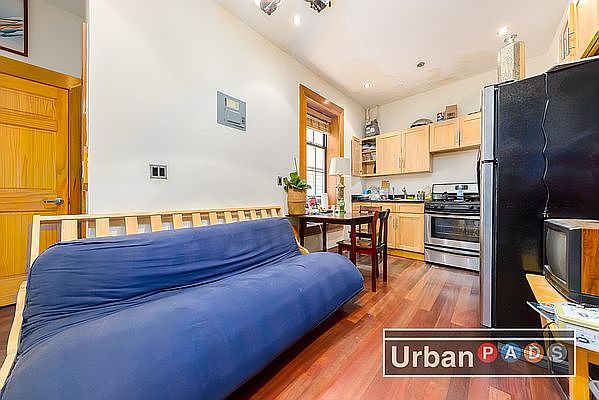 1st image of 138 Lexington Ave #2