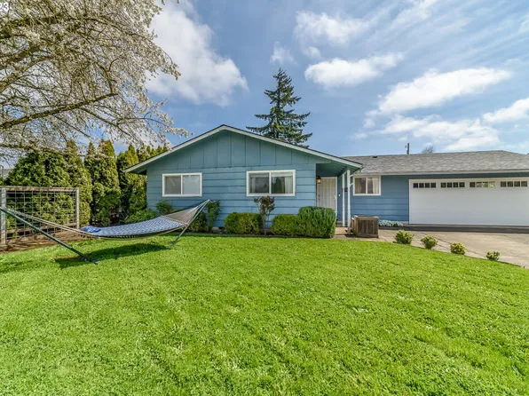 745 Arcadia Dr, Eugene, OR 97401