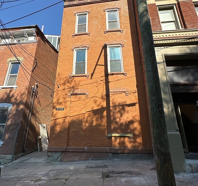 1st image of 2153 Loth St #2