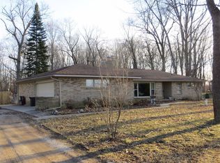 7465 Stanley Rd, Flushing, MI 48433