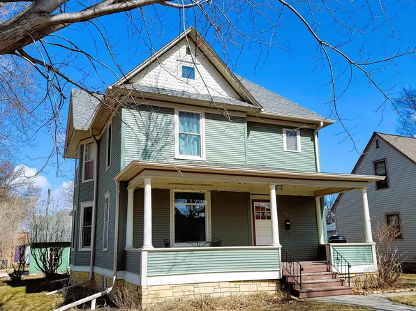 201 E 5th St, Morris, MN 56267