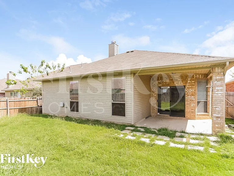14413 Artesia Ct — Photo 15