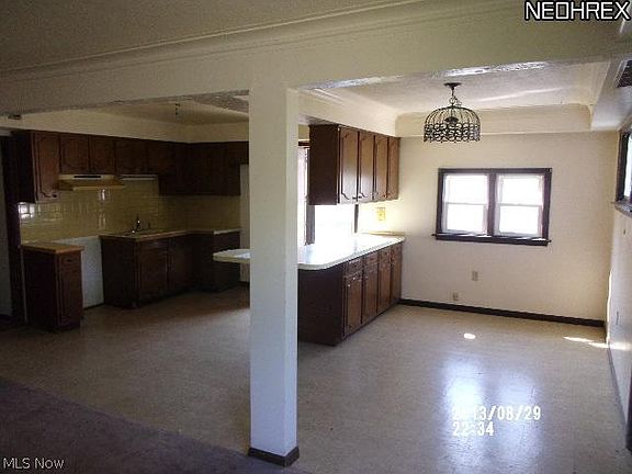 3rd image of 2114 Morningside Ave