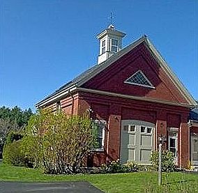 C1900 Carriage House 