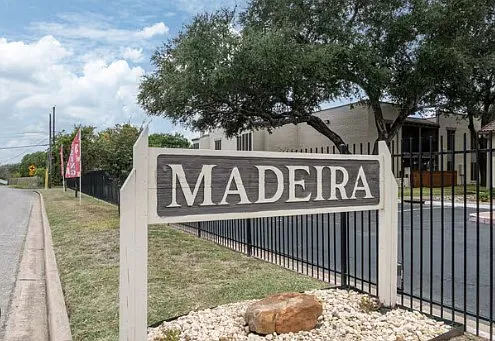 Madeira Apartments — Photo 1