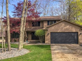 4008 W Meadow Ln, Beachwood, OH 44122