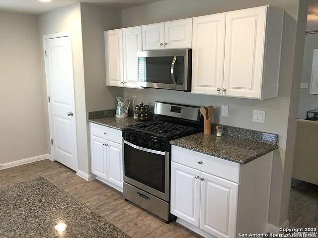 10523 Legacy Cv — Photo 5