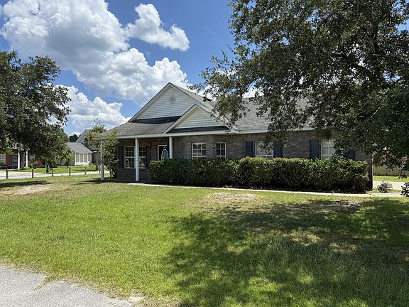 2nd image of 270 Mallot Beach Dr