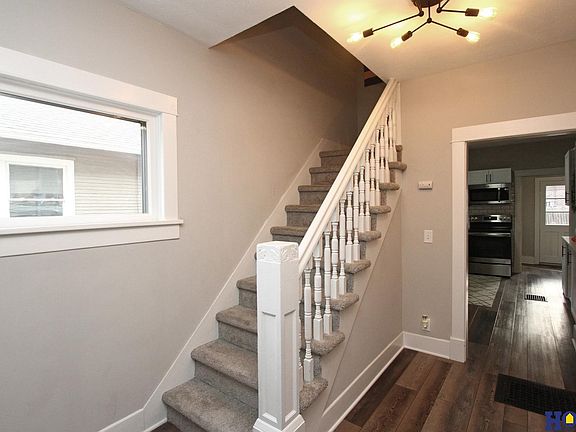 4th image of 1718 Pepper Ave