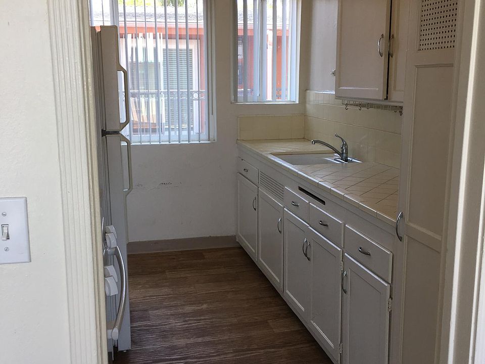 Herschel Apartments 7555 Herschel Ave La Jolla CA Zillow