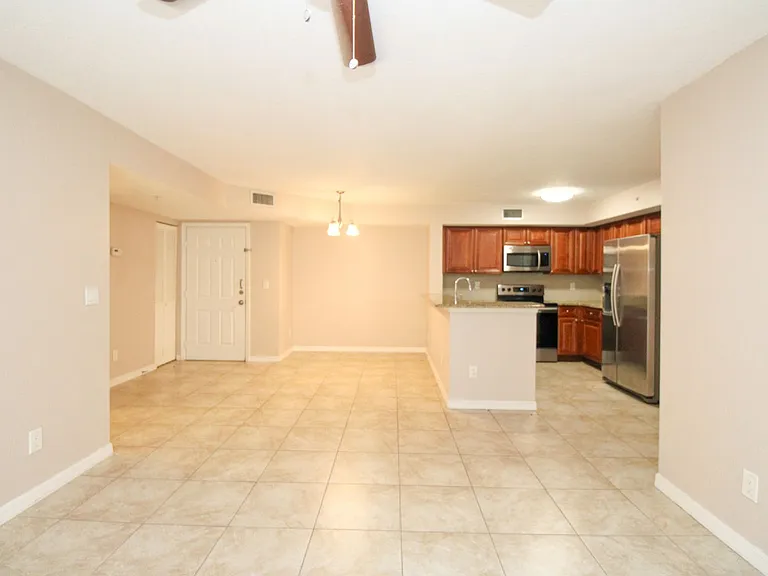 1260 Wildwood Lakes Blvd #104 — Photo 16