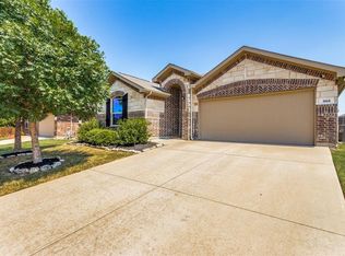 368 Pin Cushion Trl, Burleson, TX 76028