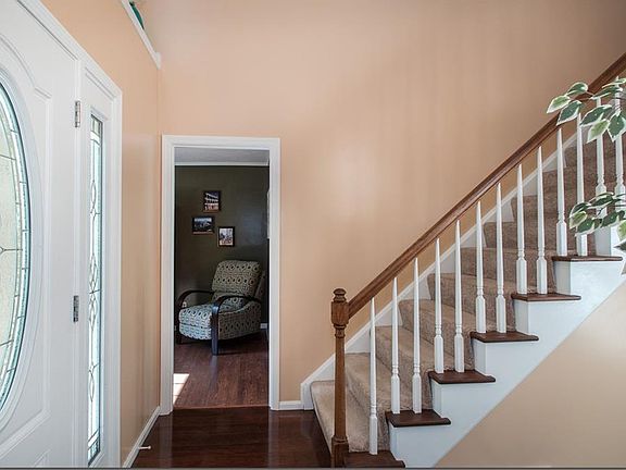 5th image of 5956 S Shandle Blvd