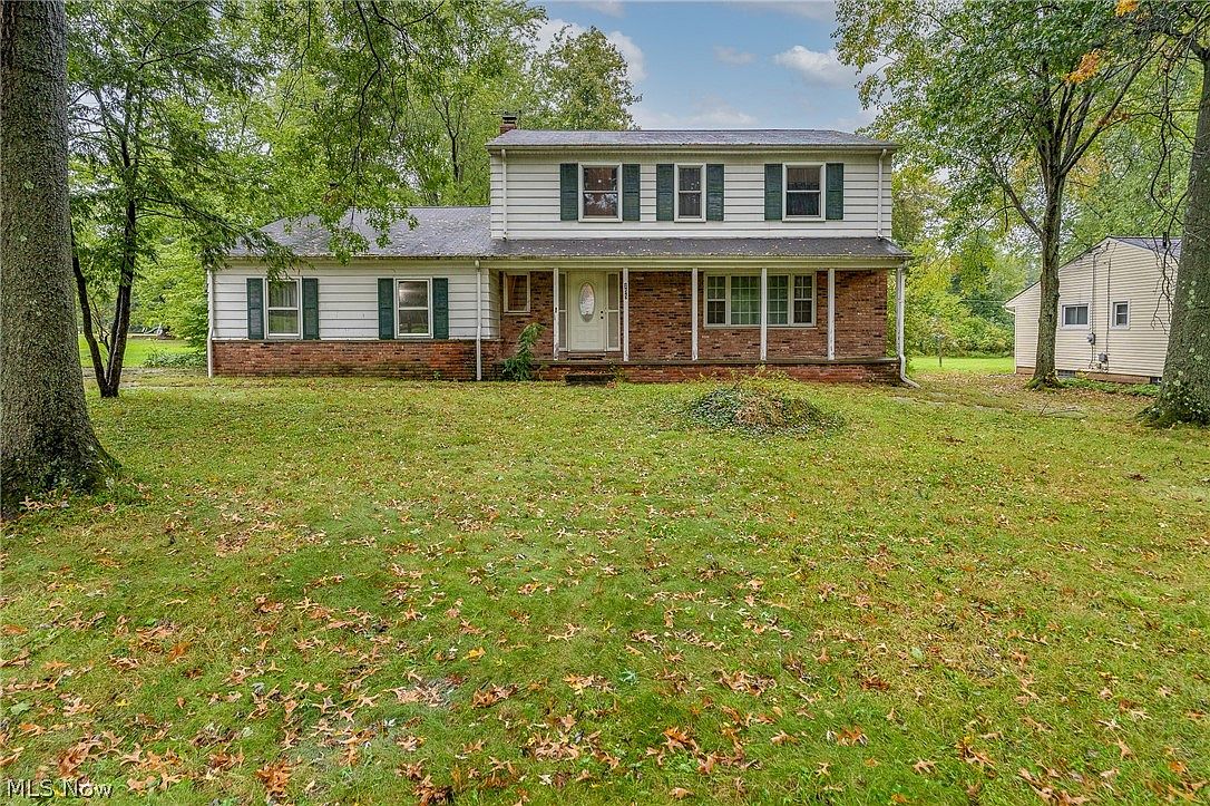 155 E Pioneer Trl, Aurora, OH 44202 Zillow