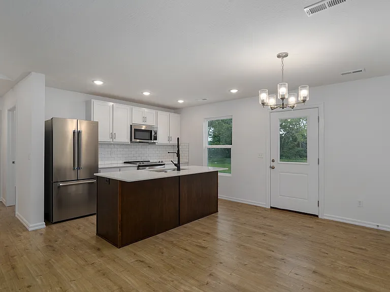 1338 S Tanner Dr — Photo 24