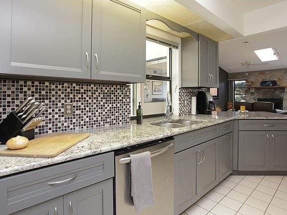 High End One Year Young Kitchen