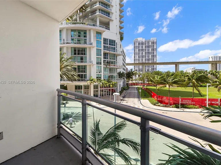 350 S Miami Ave #312 — Photo 25