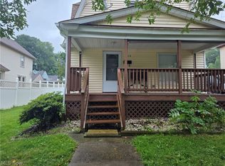 419 Myrtle St, Ravenna, OH 44266