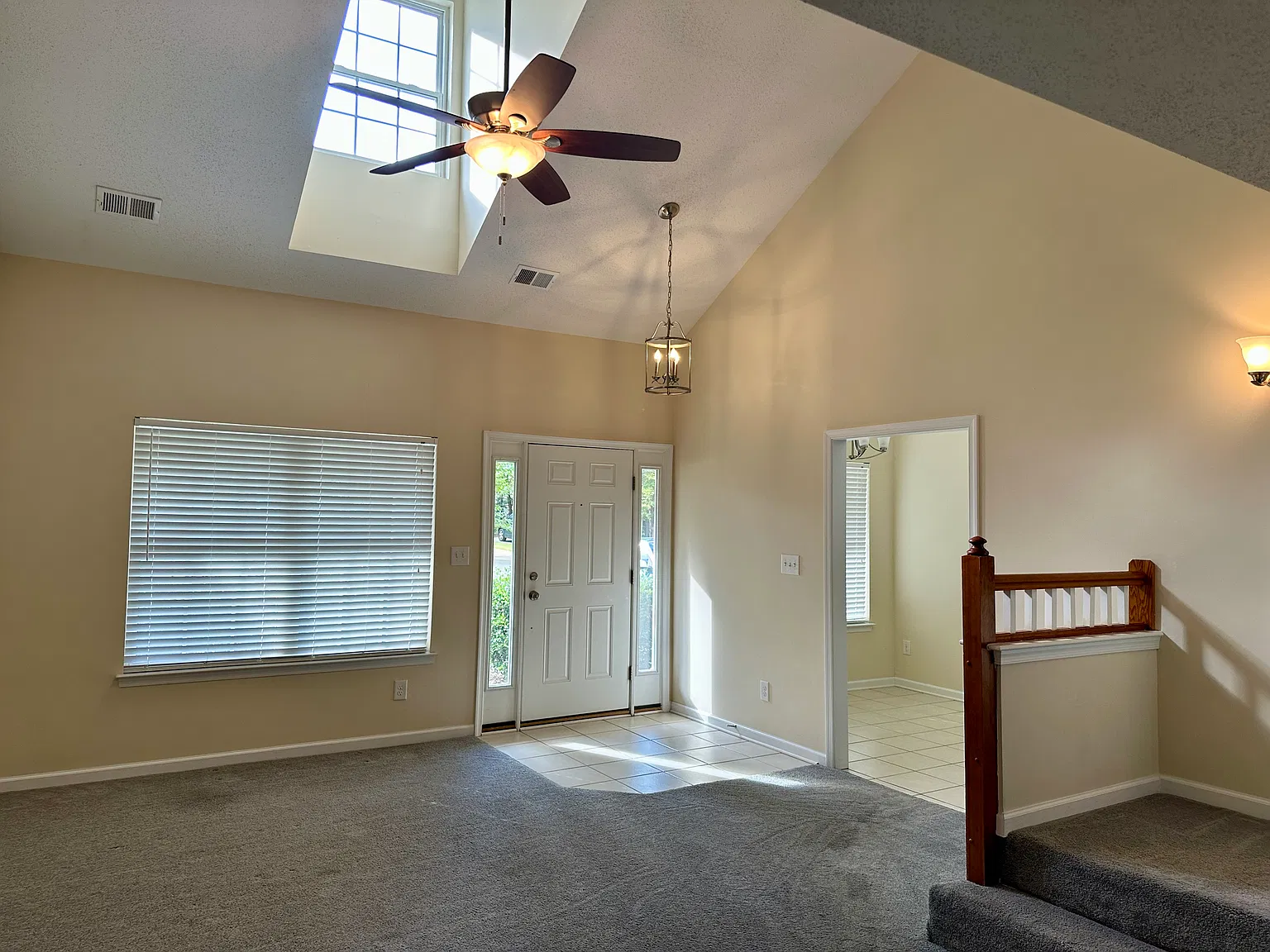 2 bed, 1660 sqft, $2,000 — Photo 3