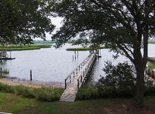 369 Waterside Ln, Murrells Inlet, SC 29576