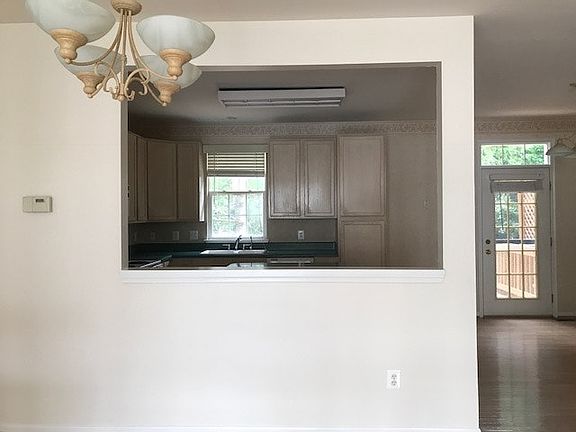 window from Dining to kitchen