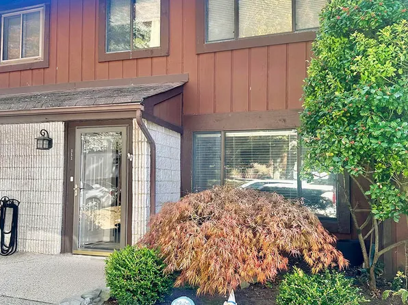 111 Pierpont Pl, Staten Island, NY 10314