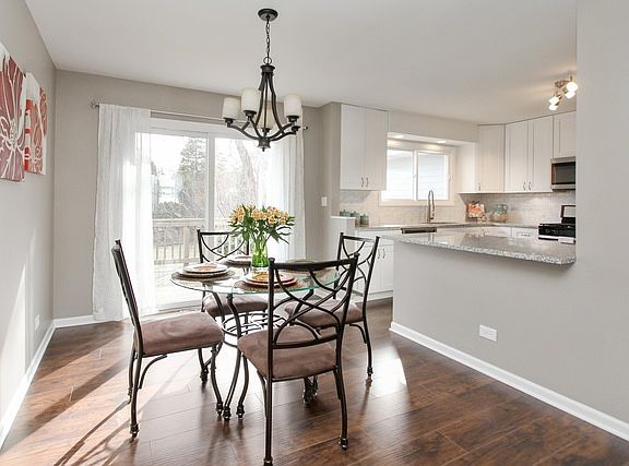 4th image of 857 Bonniebrook Ave