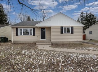 1747 Forbes St, North Tonawanda, NY 14120