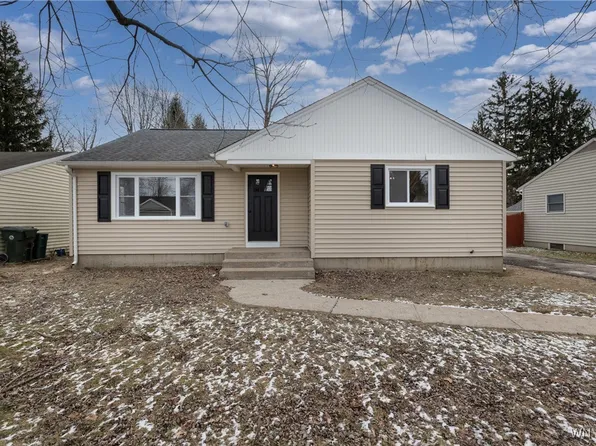 1747 Forbes St, North Tonawanda, NY 14120