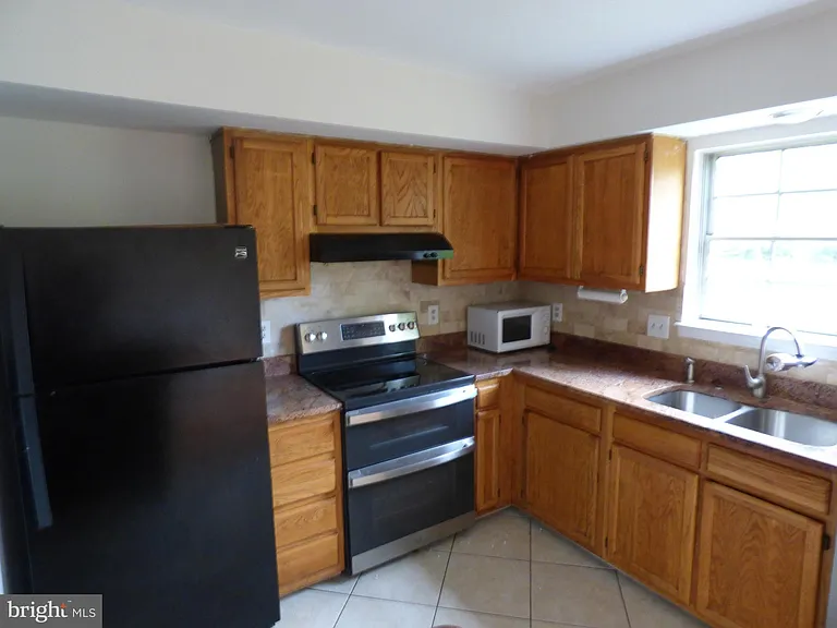13422 Country Ridge Dr — Photo 3