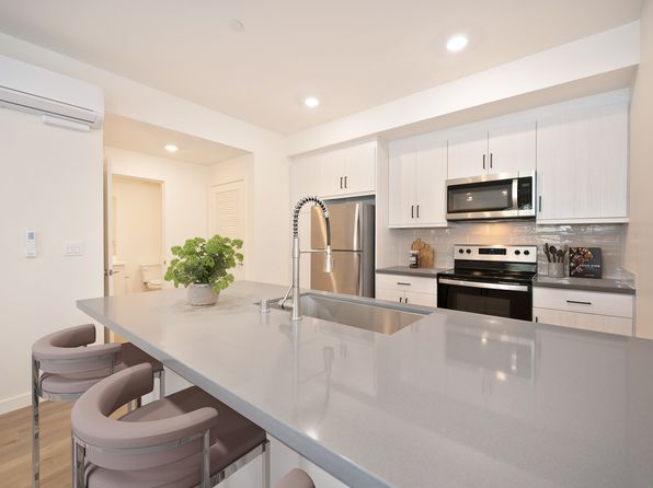 200 E 31st St #67cdcc6dd