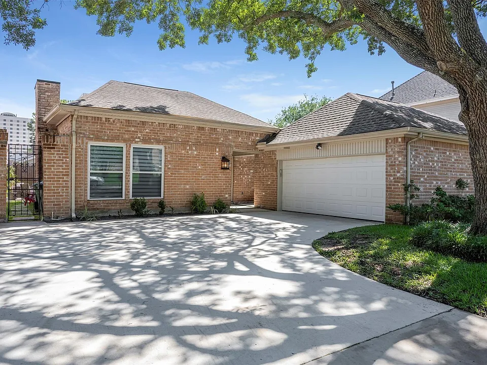 11743 Wickhollow Ln