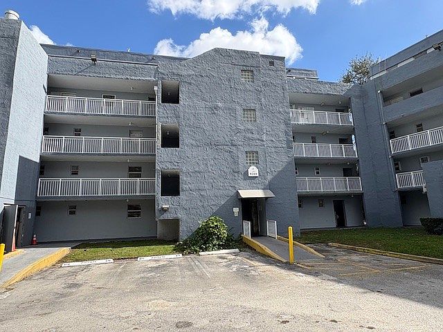 1st image of 9359 Fontainebleau Blvd APT F401