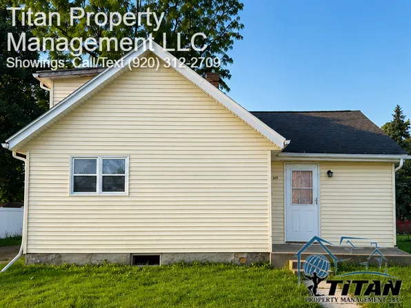 319 E Water St, Ripon, WI 54971