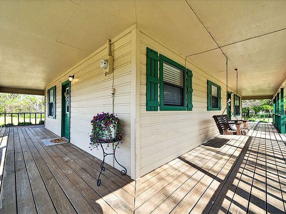 5th image of 1334 Private Road 8520