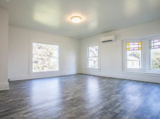 135 Montello Ave #4, Hood River, OR 97031