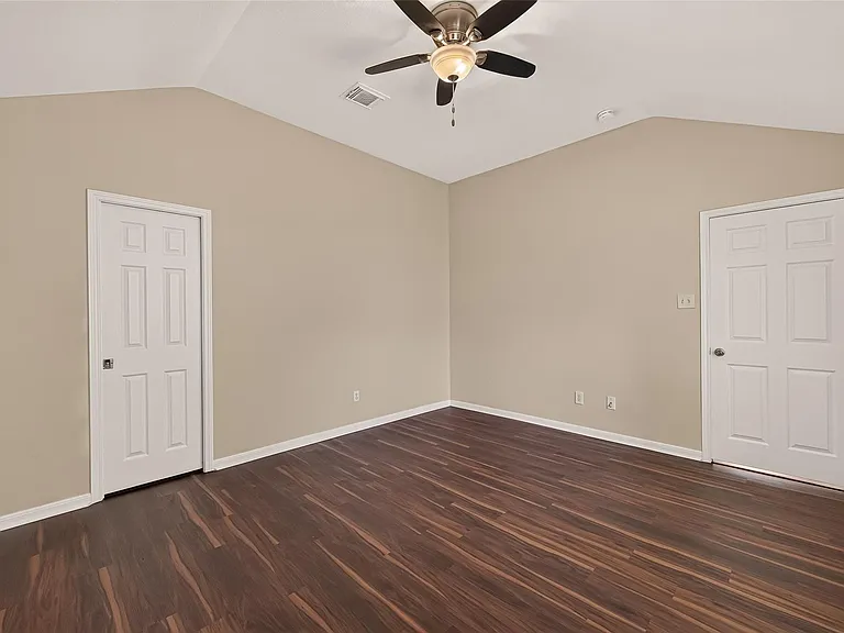 25223 Clover Ranch Dr — Photo 31