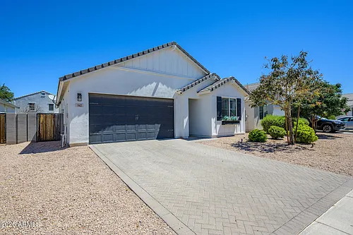 542 E Bamboo Ln Photo 1