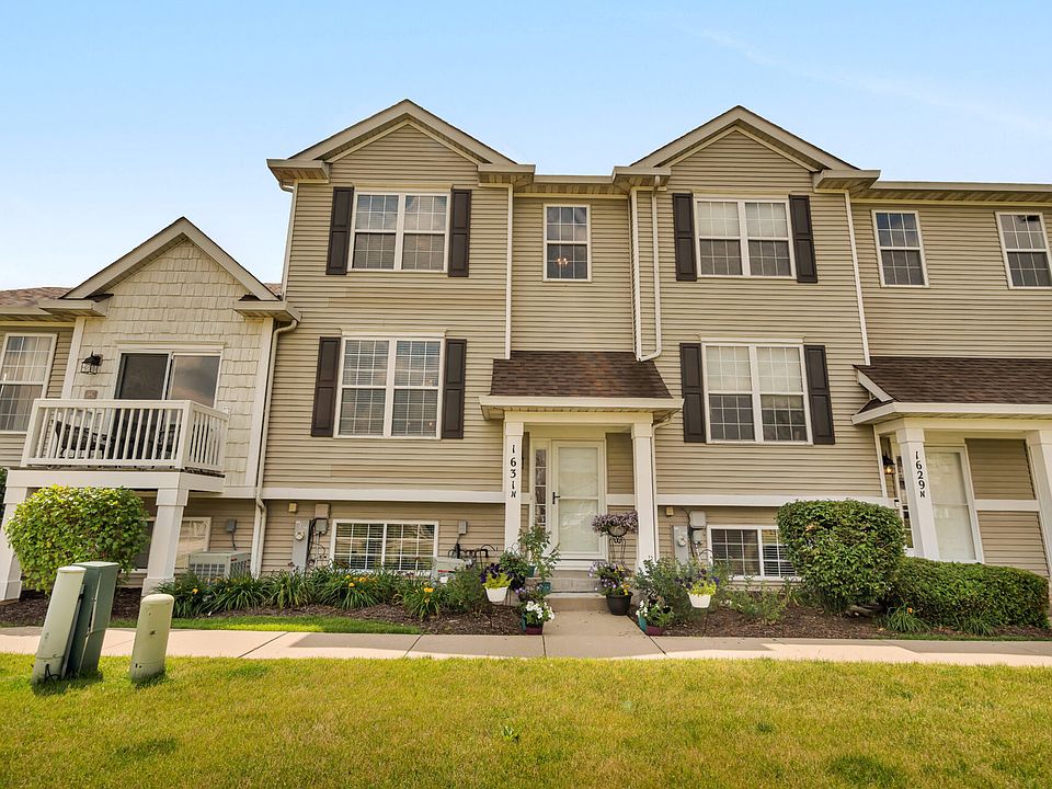 1st image of 1631 Fieldstone Dr N