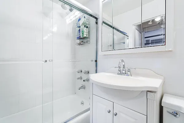 Sold by Real Direct | media 4