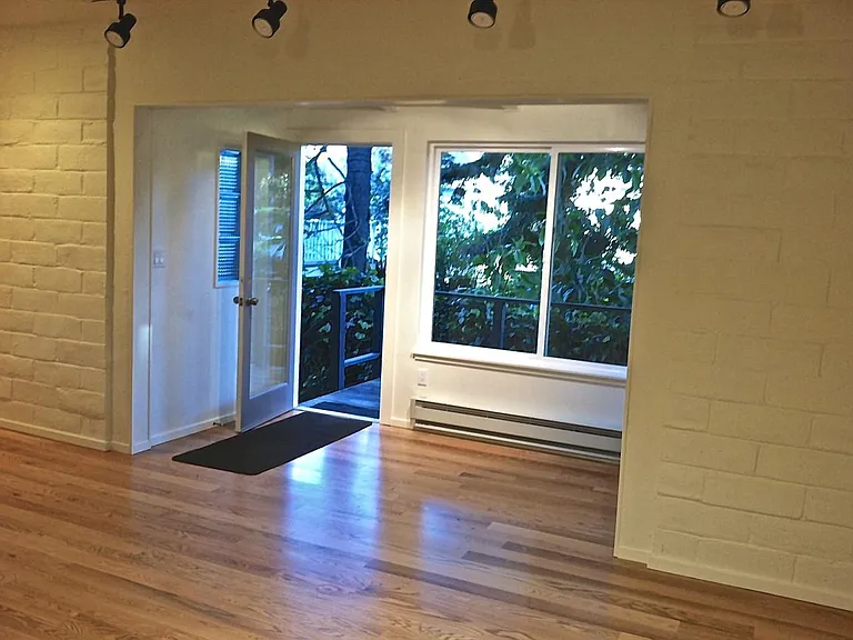112 Bonita St — Photo 13